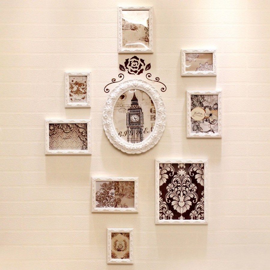 Рамки на стене декор