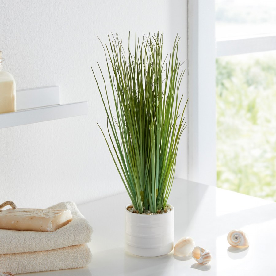 Искусственные цветы в интерьере