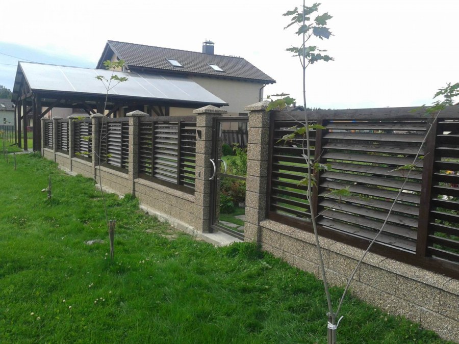 Забор на участке