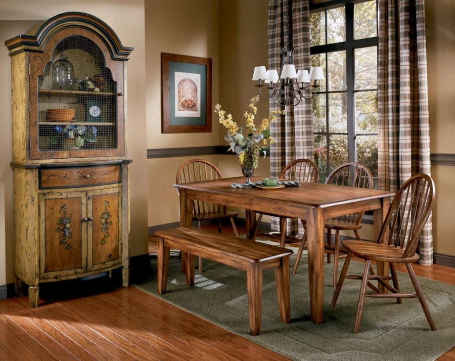 Румынская мебель в стиле Кантри