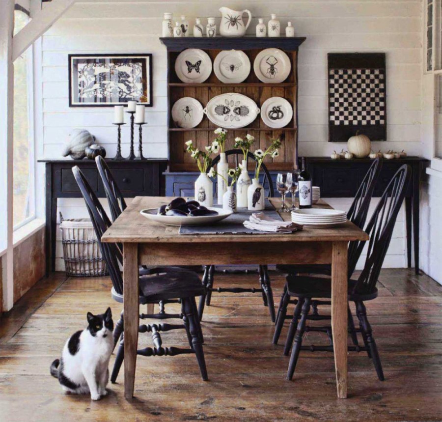 Стол в стиле Кантри