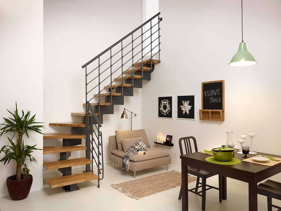 Металлическая лестница