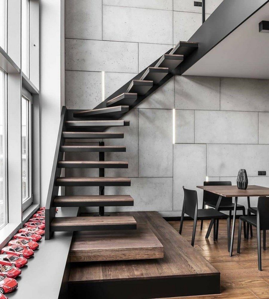 Лестница межэтажная лофт