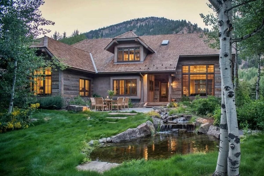 Особняк в стиле Шале