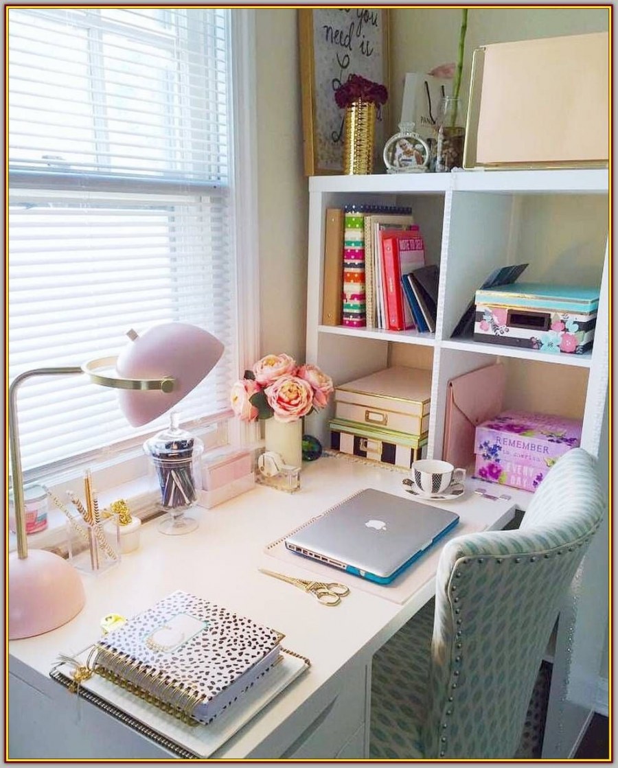 Рабочее место для рукоделия