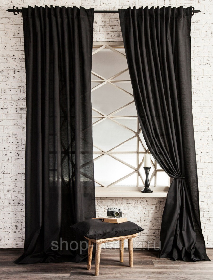 Темные шторы
