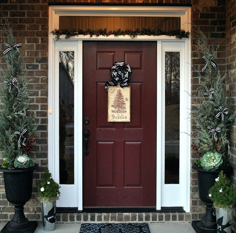 Онтарио (Калифорния) крыльцо