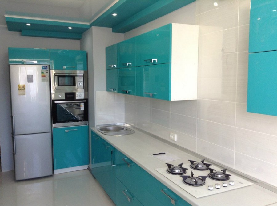 Кухонный гарнитур морская волна