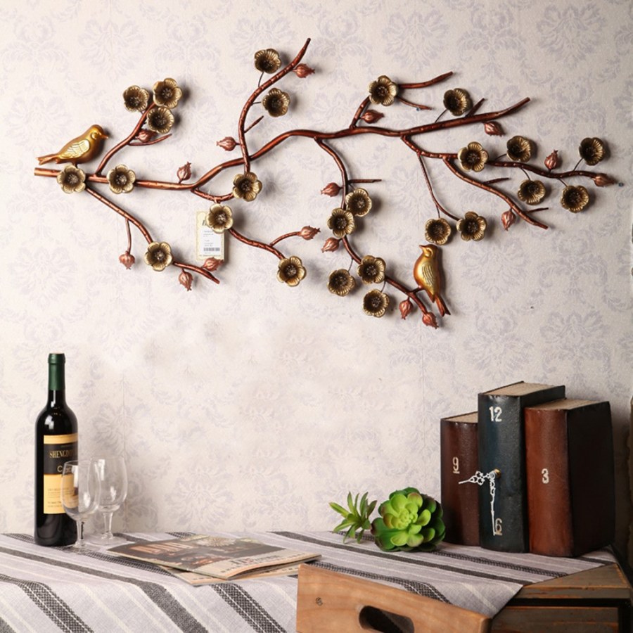 Деревянный декор на стену