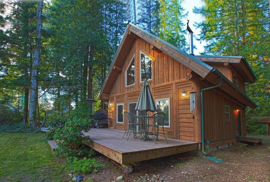 Деревянный домик