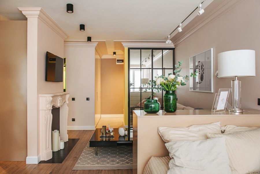 Зонирование комнаты светом