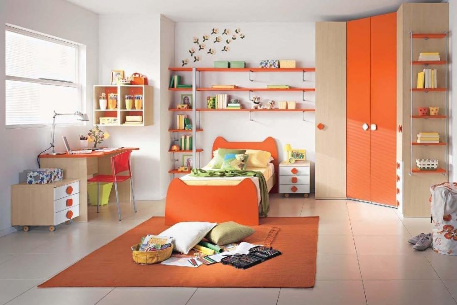 Оранжевая детская комната