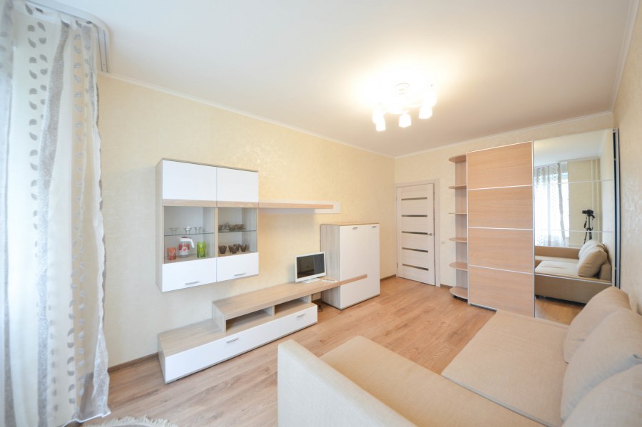 Денис Серов про однушки