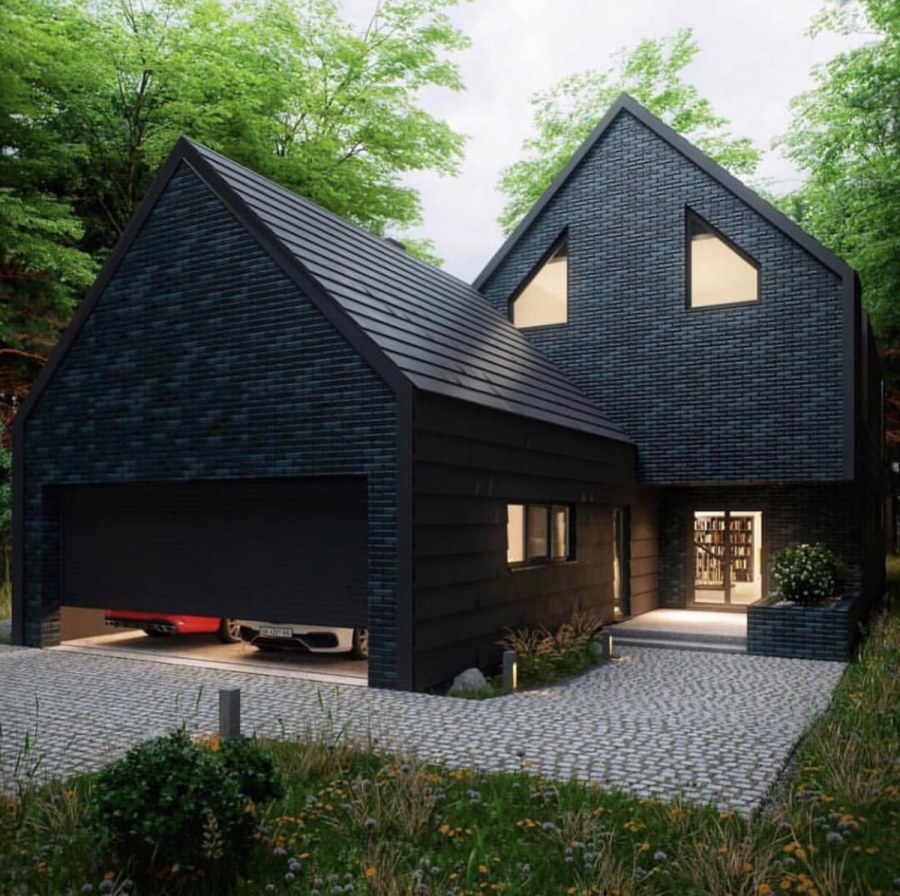 Дом из черного кирпича