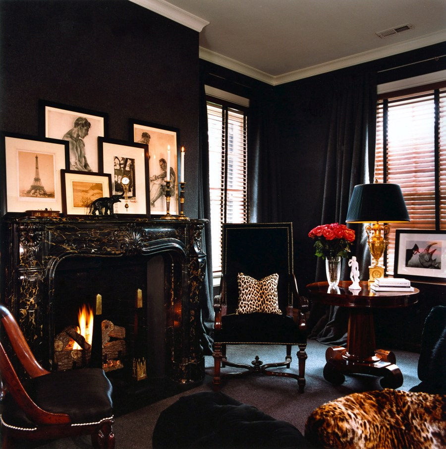 Черный интерьер