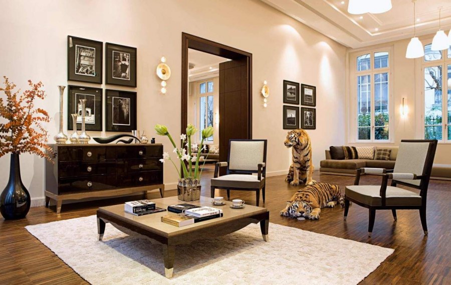 Витрина Grand Hotel Roche Bobois