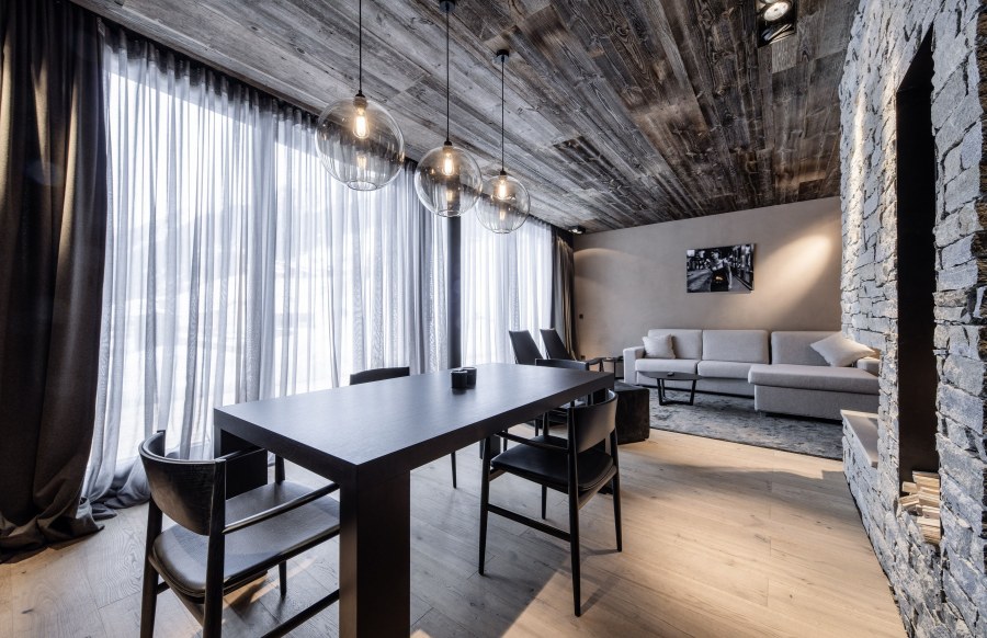 Состаренные доски в интерьере