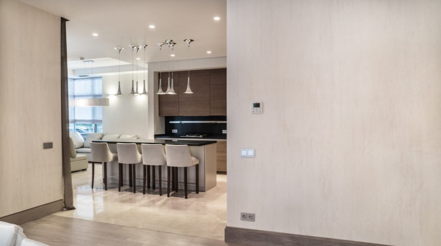 Моющаяся штукатурка для стен кухни