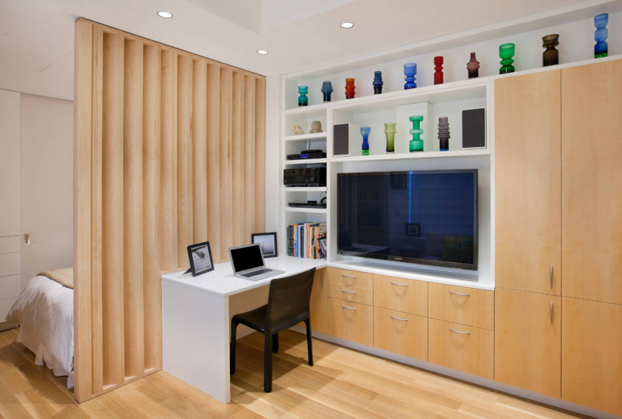 Стенка для разделения комнаты на зоны