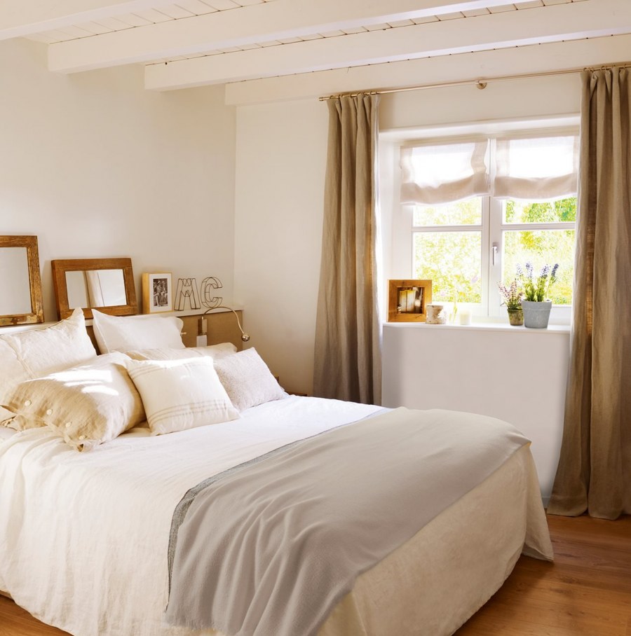 Спальня в кремовых тонах