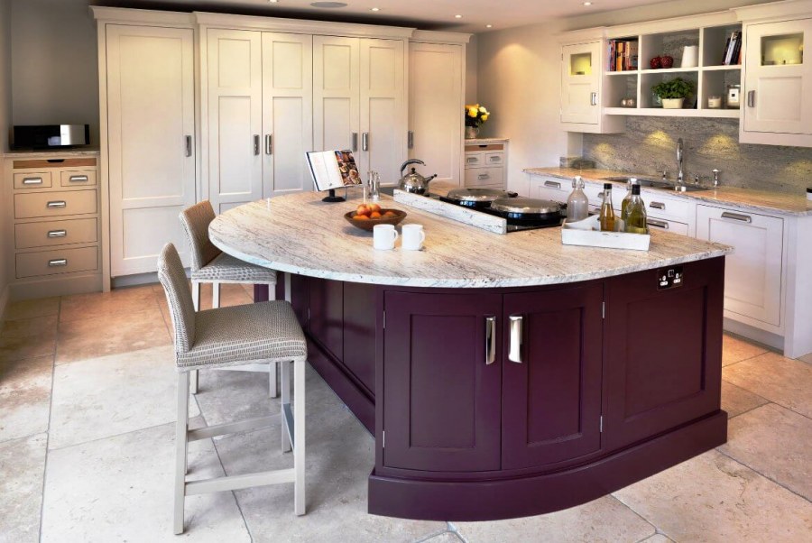 Круглый кухонный остров