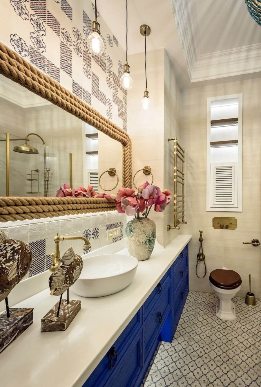 Ванная в стиле Средиземноморья
