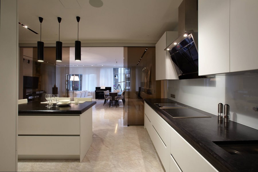 Кухонные гарнитуры звезд