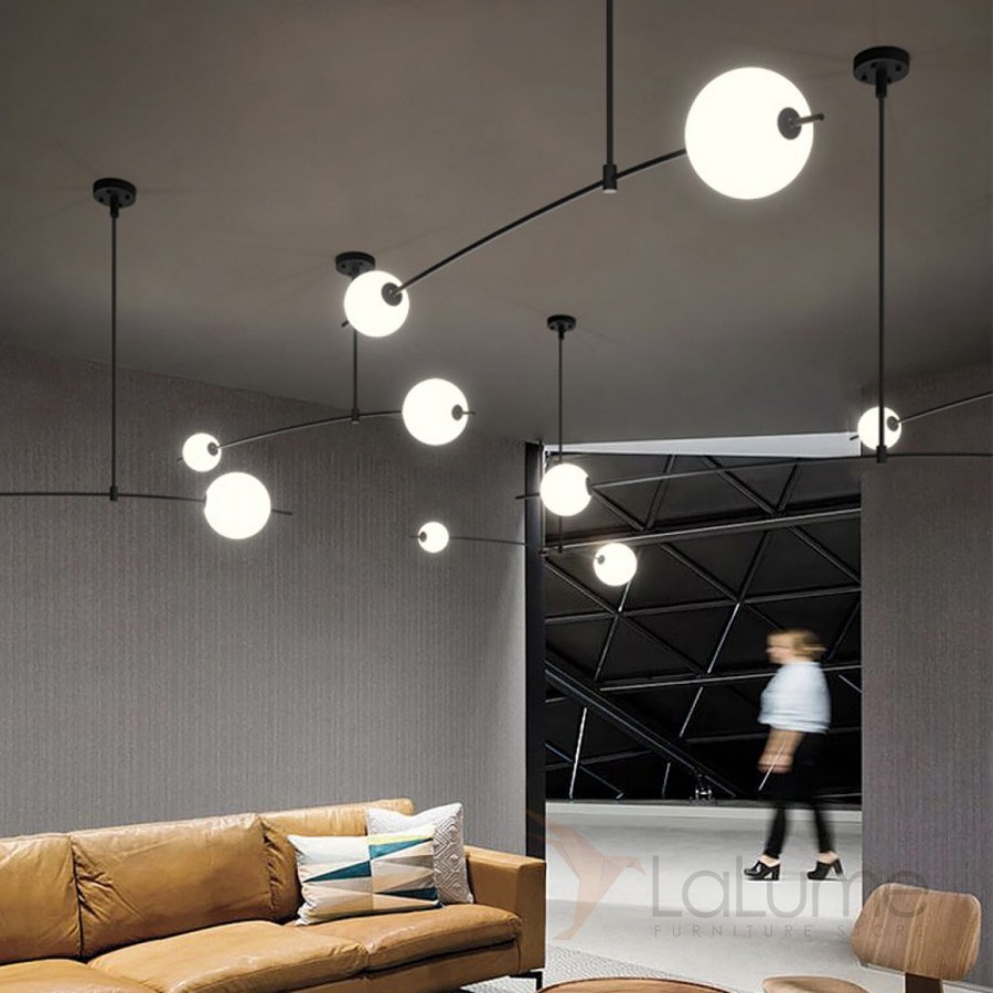 Минималистичный потолочный светильник