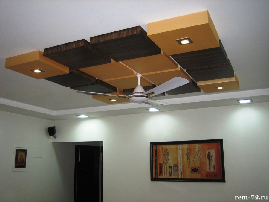 Потолок из подручных материалов