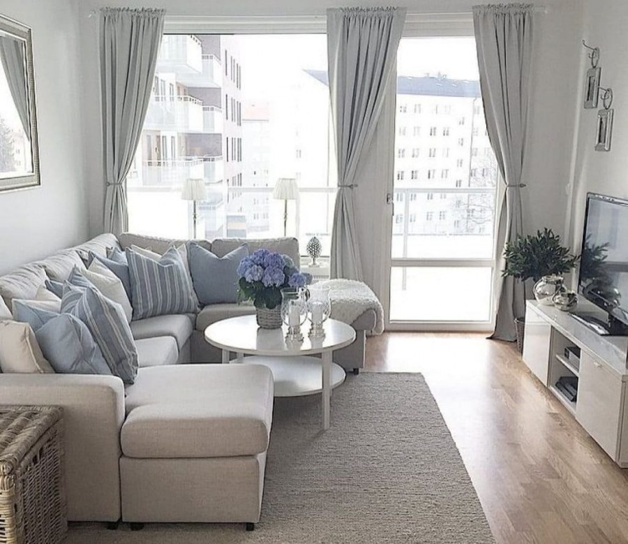 Небольшая уютная гостиная