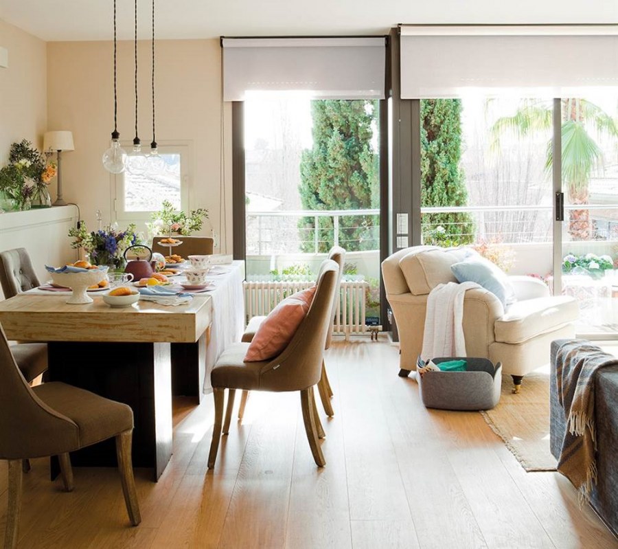 Кухня гостиная с панорамными окнами