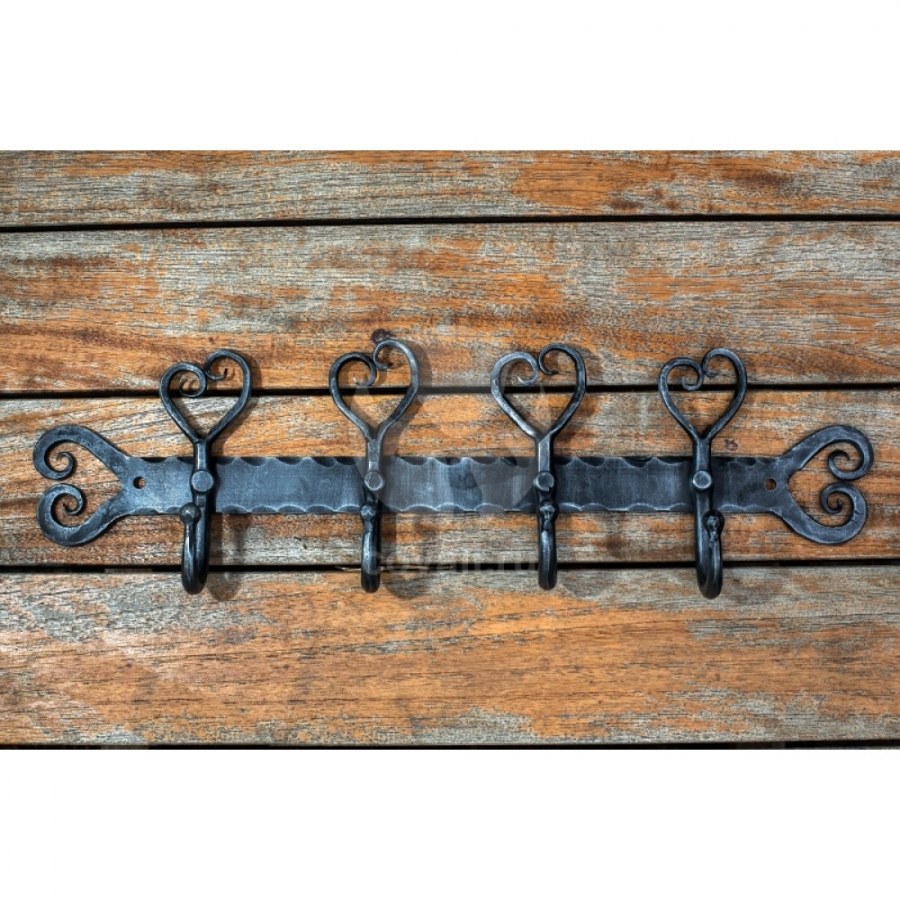 Кованая вешалка на стену