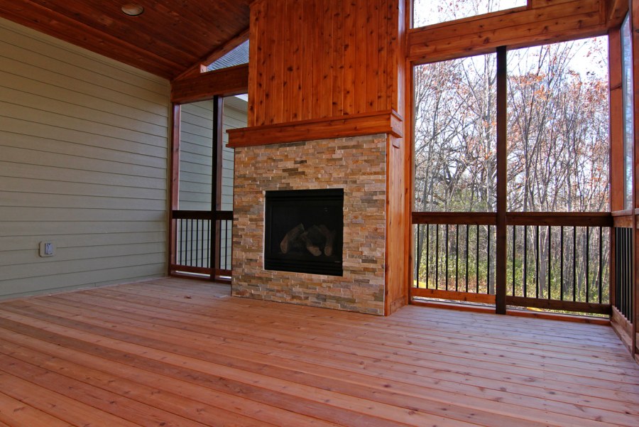 Внутренняя отделка холодной веранды