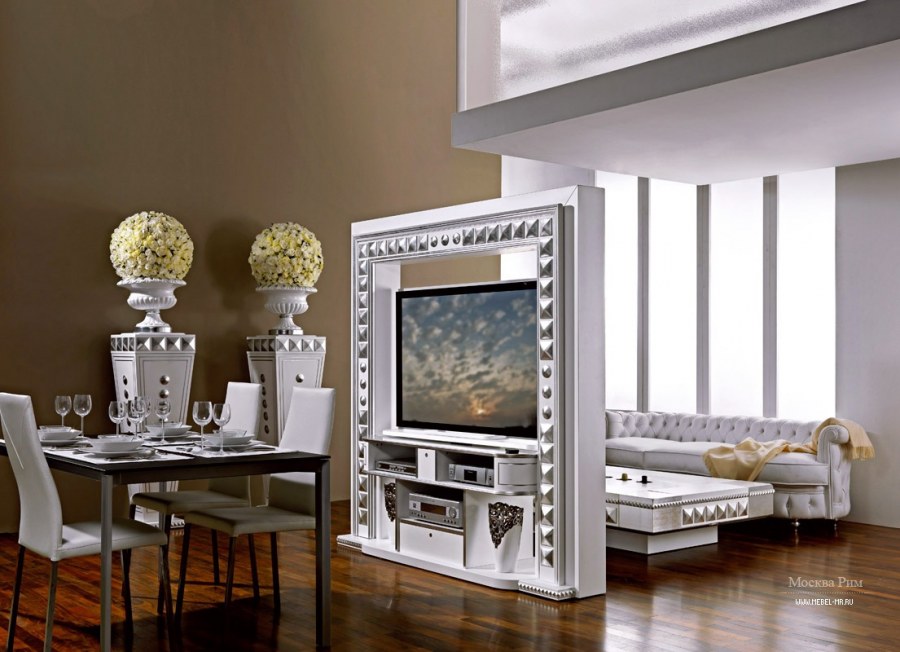 Поворотная стенка для телевизора