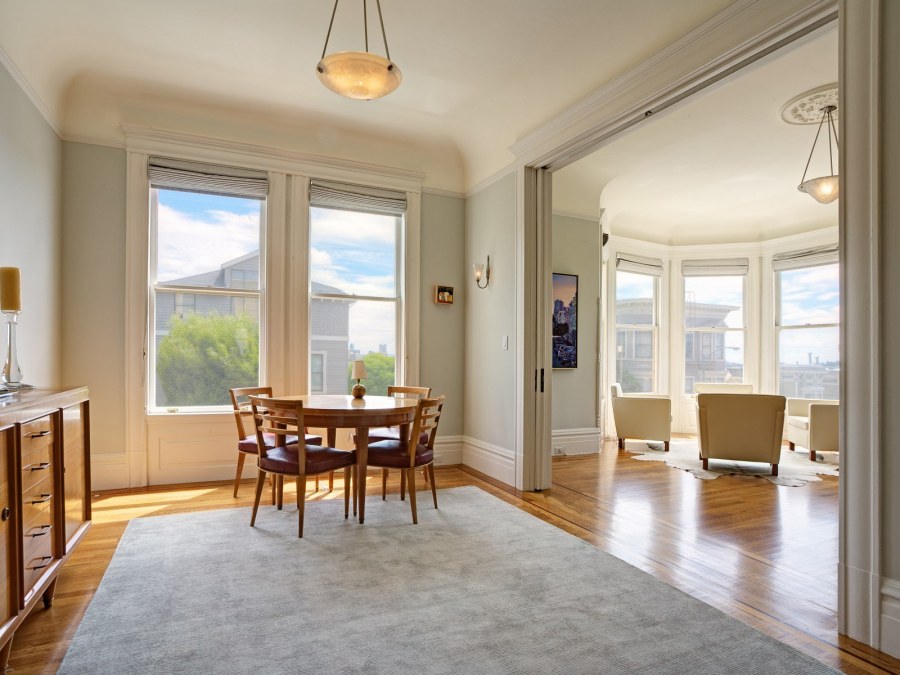 Американский ДГМ внутри