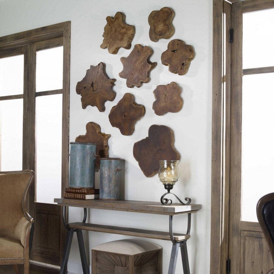 Деревянные украшения на стену