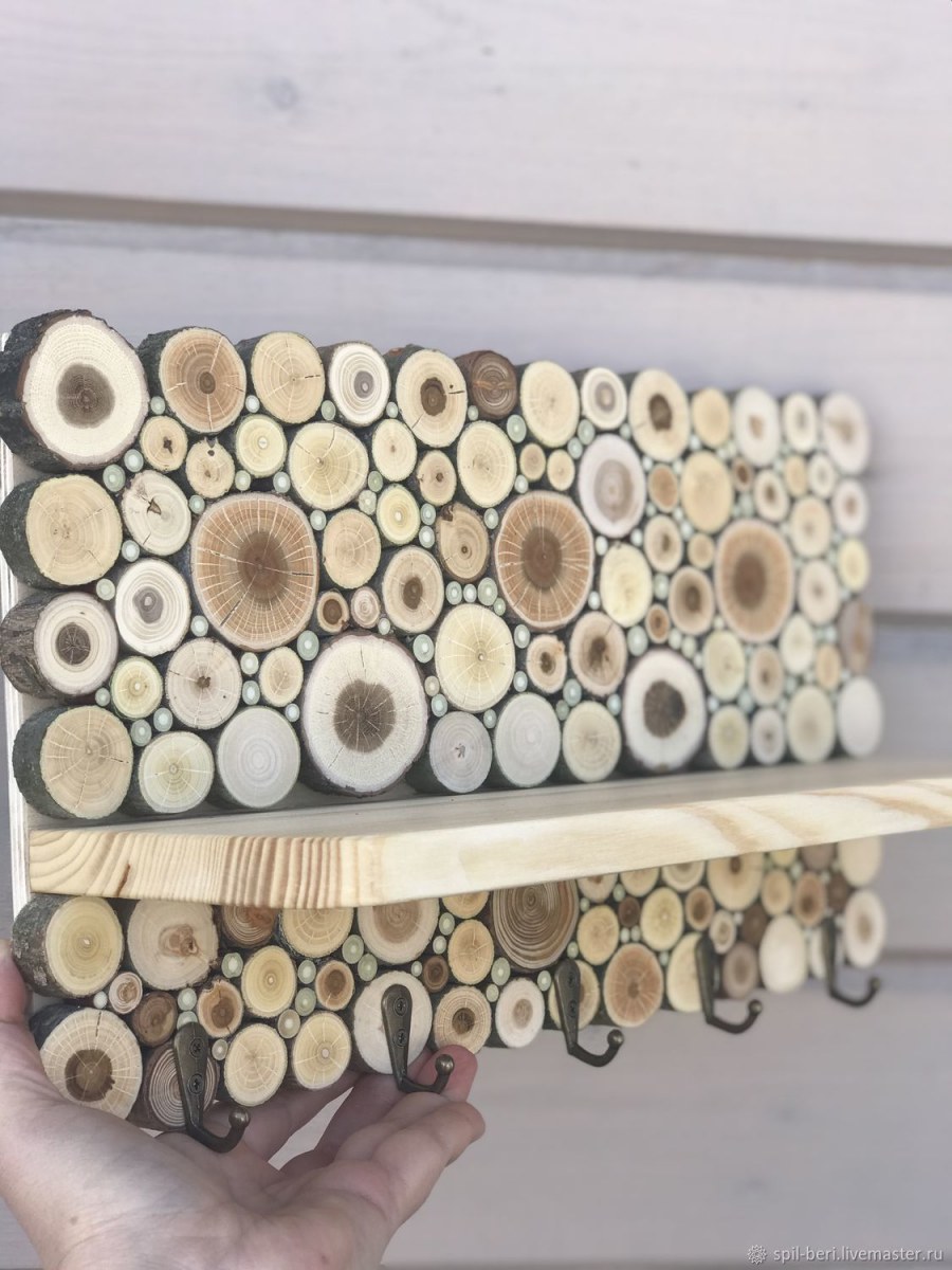 Полка из спила дерева