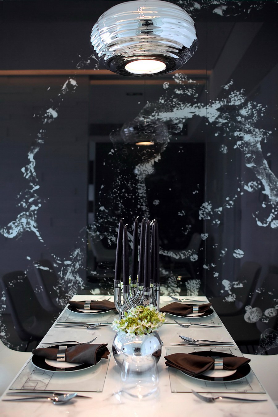 Интерьерный водопад в квартире