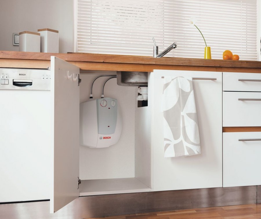 Накопительный электрический водонагреватель Bosch Tronic 2000t Minitank es15-5