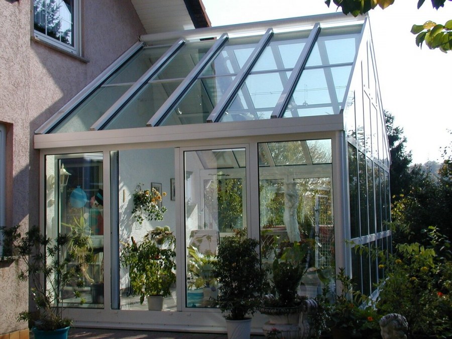 Пристроенная оранжерея зимний сад