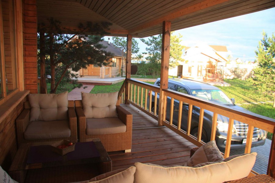 Веранда из дерева