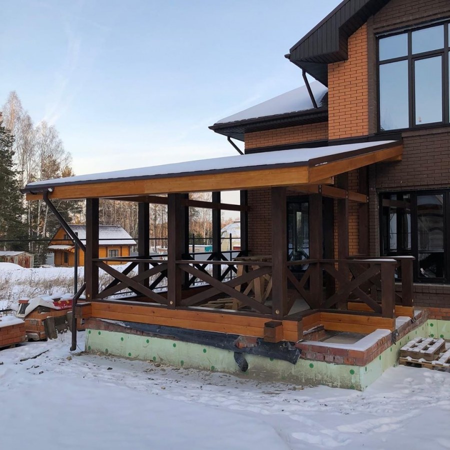 Деревянная веранда