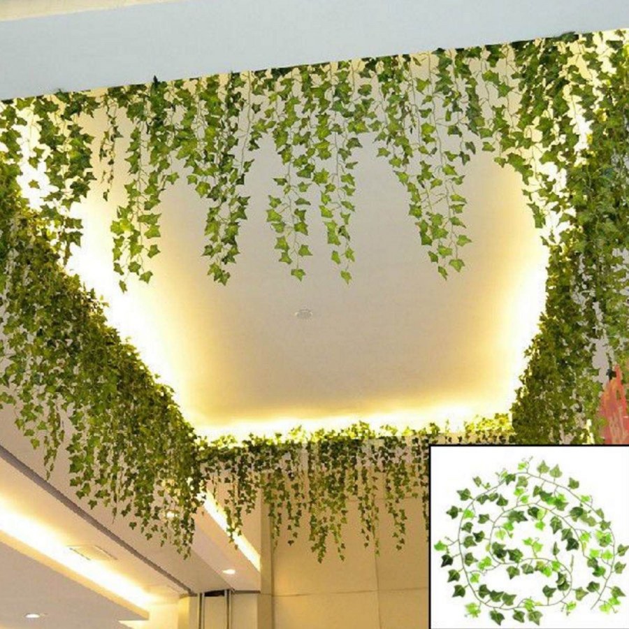 Декор стены искусственными растениями