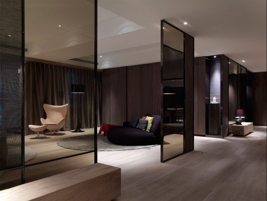 Современный интерьер в темных тонах