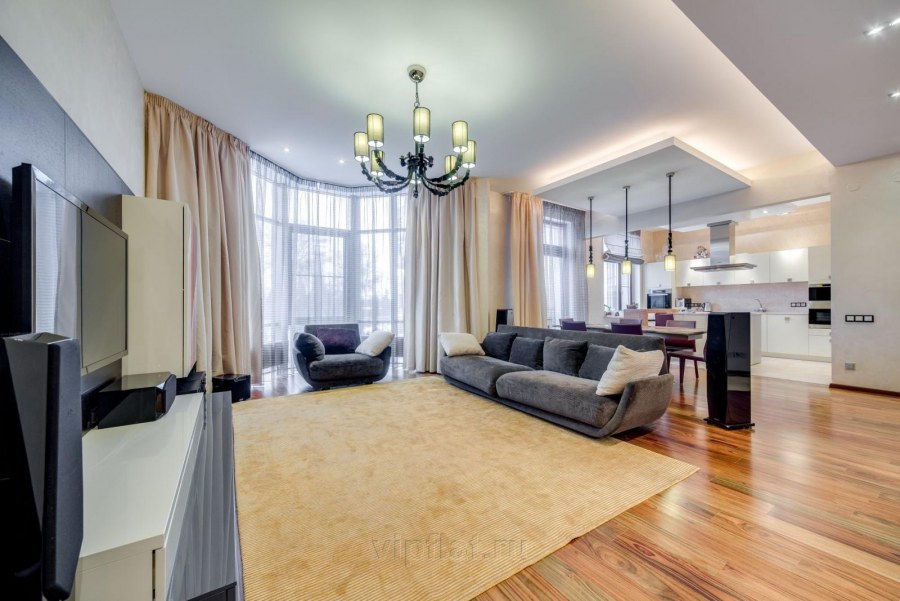 Гостиная в новостройке