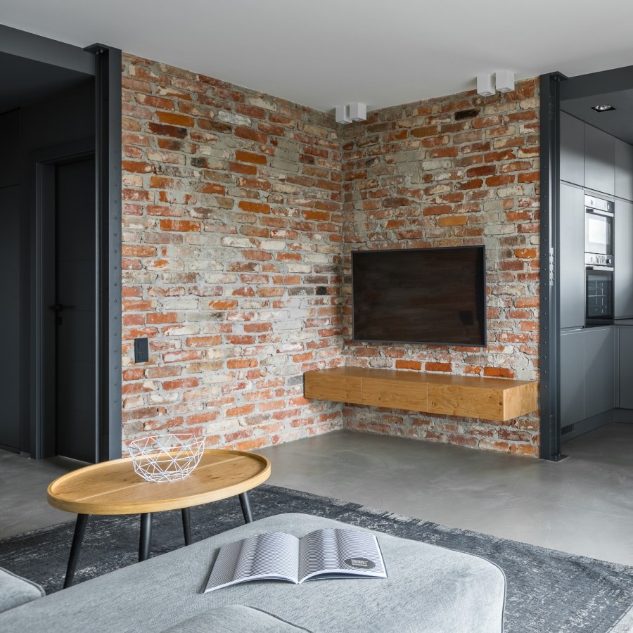 Царский кирпич са 66