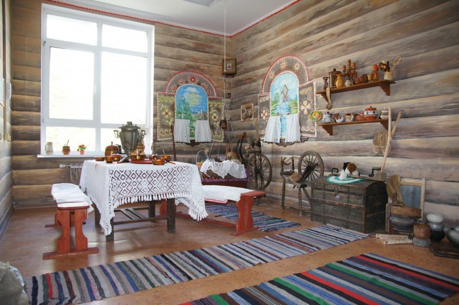 Горница в русской избе