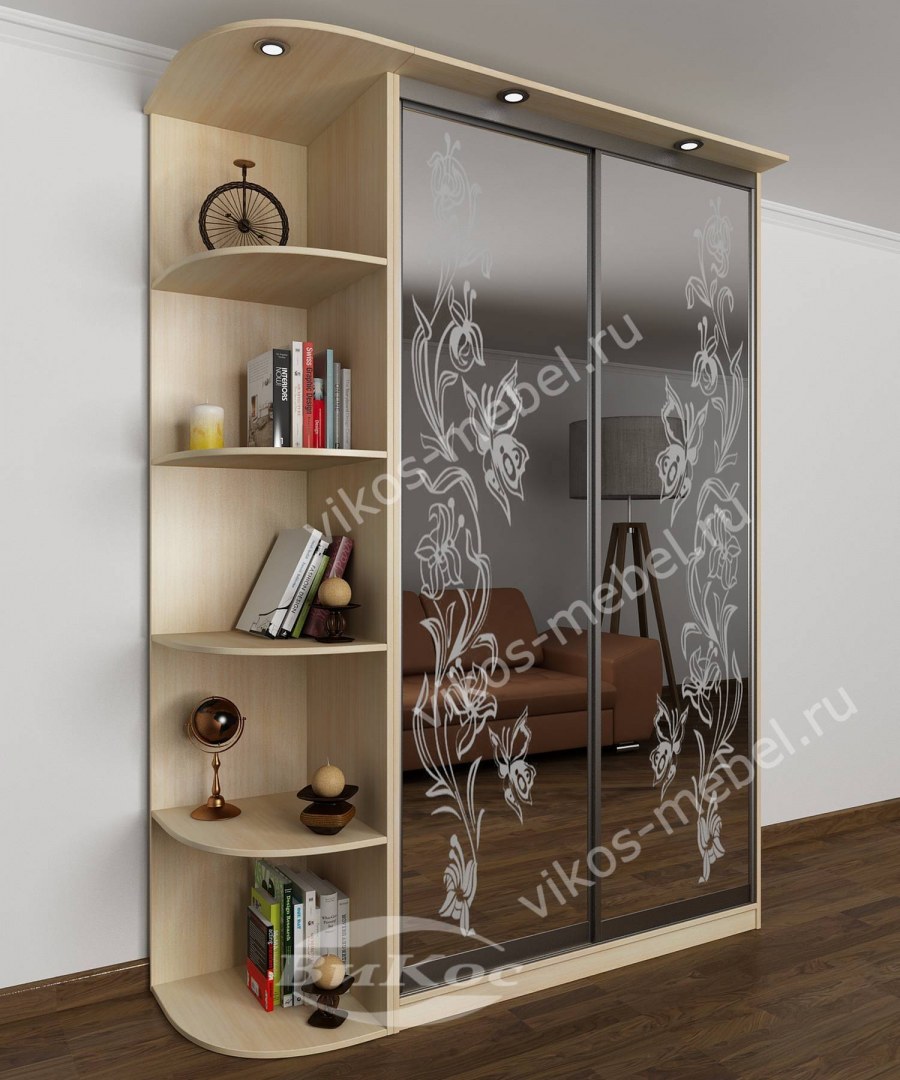 Шкаф купе с боковой консолью