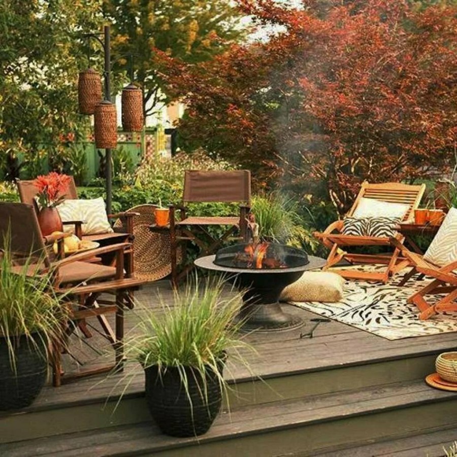 Уютный дачный уголок