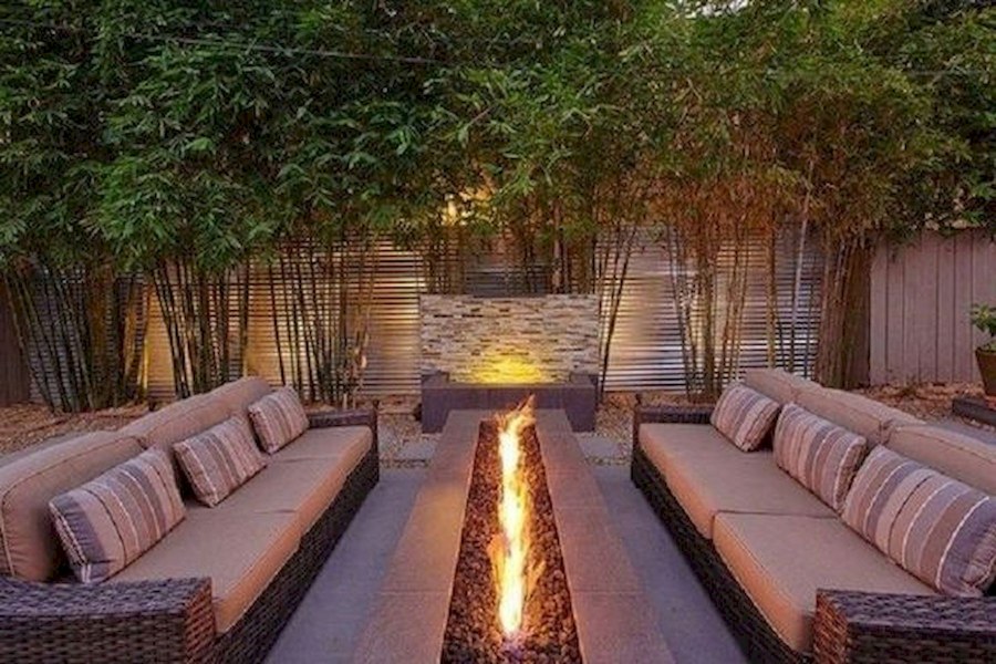 Лаунж зона с кострищем